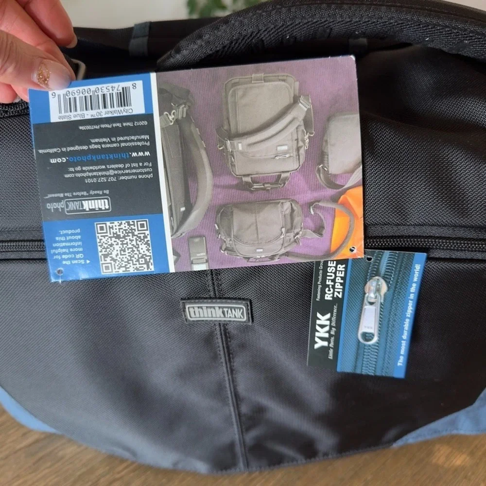 NEW 📸 Think Tank Photo CityWalker 30 Shoulder Camera Bag-Black/Blue-DSLR-Laptop